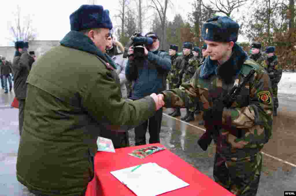 Зьміцер Хведарук прыняў прысягу