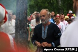 Владимир был одним из ведущих во время обряда