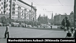 Москва, улица Горького. 1957 год