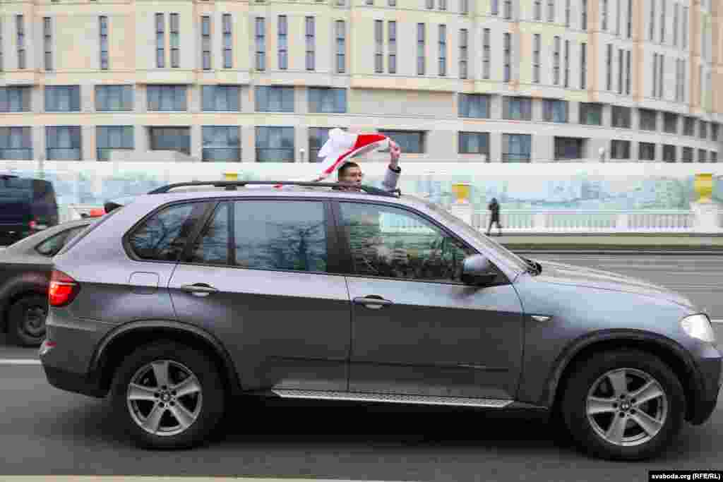 Кіроўцы падтрымлівалі ўдзельнікаў пратэсту.