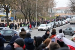 Пратэстоўцы расьцягнуліся ад плошчы Незалежнасьці да вуліцы Інтэрнацыянальенай