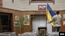 Решающая стадия украинских выборов с сегодняшнего дня может считаться стартовавшей официально.