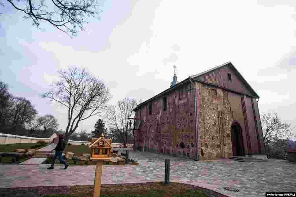 Калоская царква, пабудаваная ў XII стагодзьдзі, — адзін з самых старых праваслаўных храмаў Беларусі