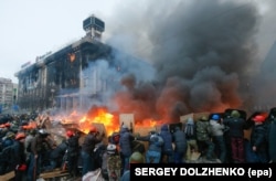 Рэвалюцыя годнасьці. Кіеў, плошча Незалежнасьці, 19 лютага 2014