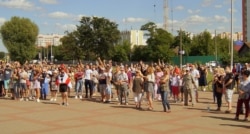 Першы агітацыйны пікет Ціханоўскай у Магілёве 18 ліпеня