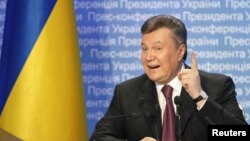 Виктор Янукович является президентом Украины с февраля 2010 года