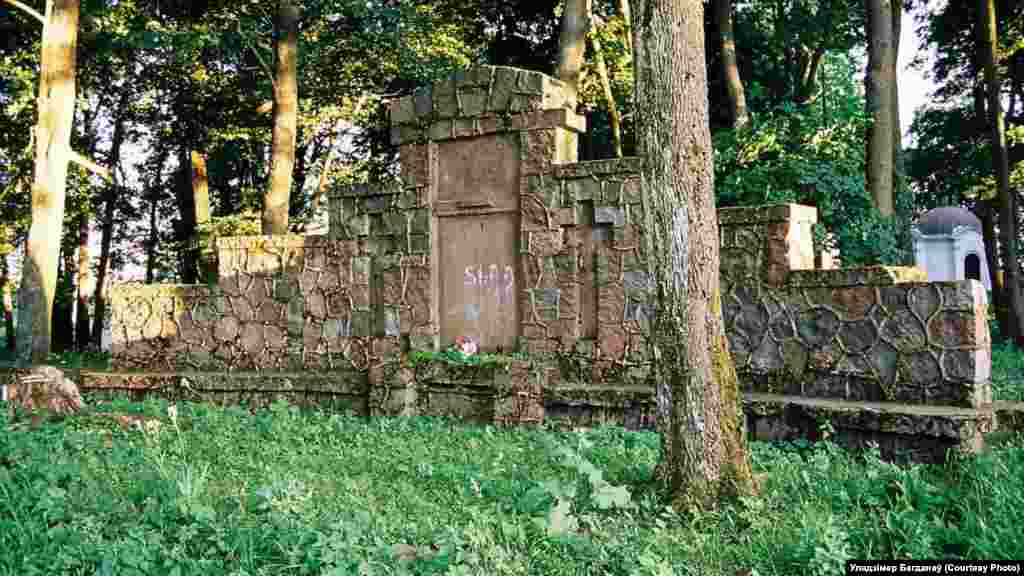 Belarus - What happened to burial palces of soldiers of the First World War, file photo of Uladzimir Bahdanau, undated