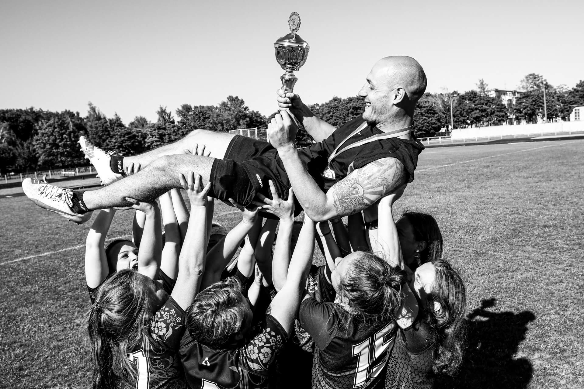 rugby players, photo by Uladz Hrydzin