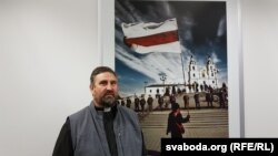 Архіяпіскап Сьвятаслаў Логін у штаб-кватэры Радыё Свабода ў Празе.