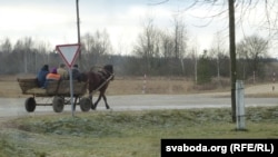 Землякі Насовіча кіруюць на працу