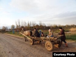 Сям’я з Рэчыцы у Ратненскім раёне