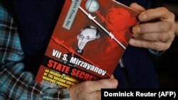 Кніга Віла Міразянава, у якой навуковец распавядае пра стварэньне хімічнай зброі ў СССР і Расеі