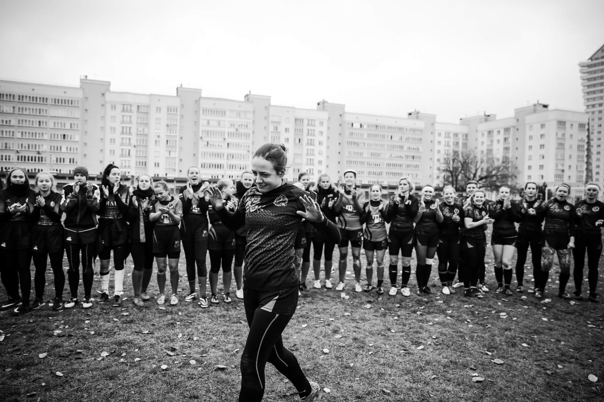 rugby players, photo by Uladz Hrydzin