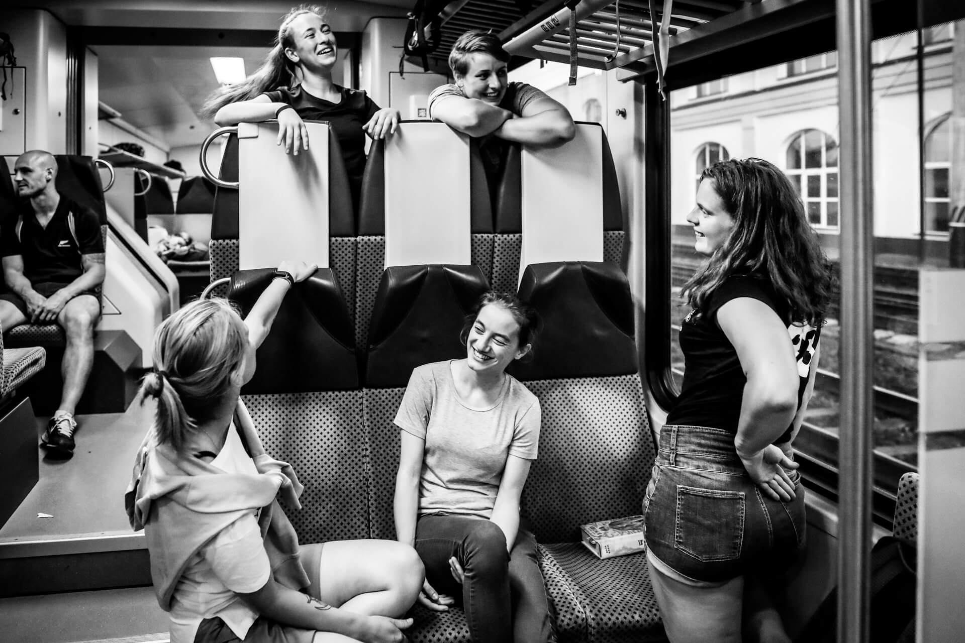 rugby players, photo by Uladz Hrydzin