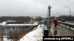 Пехам па мосьце — на тры зімовыя месяцы