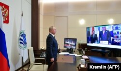 Владимир Путин на встрече Организации договора коллективной безопасности по видеосвязи из Москвы, 17 сентября 2021 года