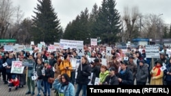 Митинг "За чистое небо" в Красноярске